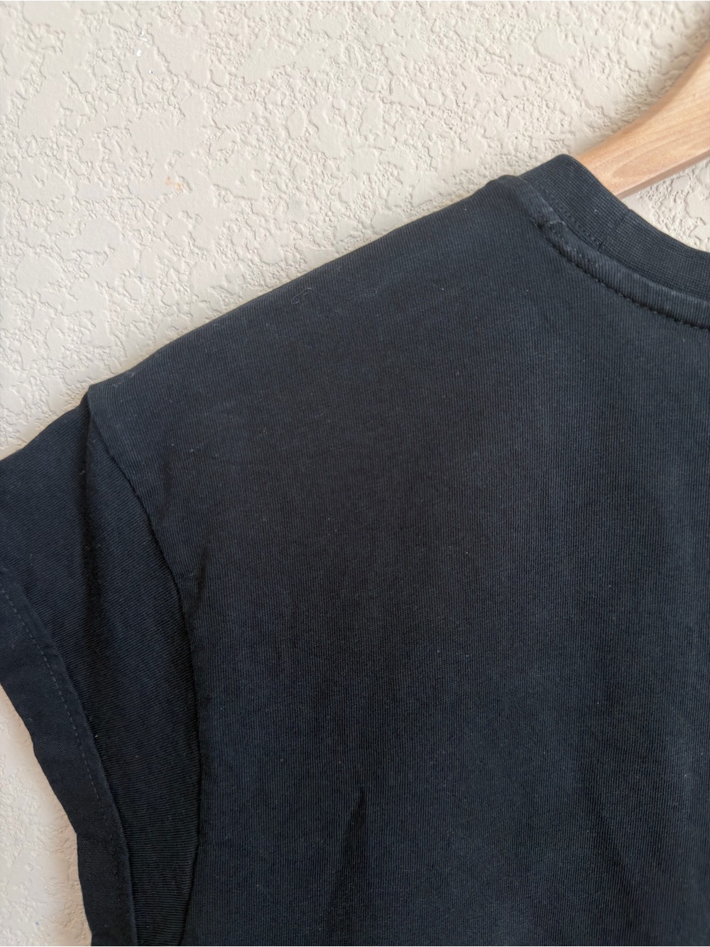 Gymshark Fraction Crop Top Medium Black Cotton Boxy Logo Workout Athleisure Tee - Picture 13 of 14